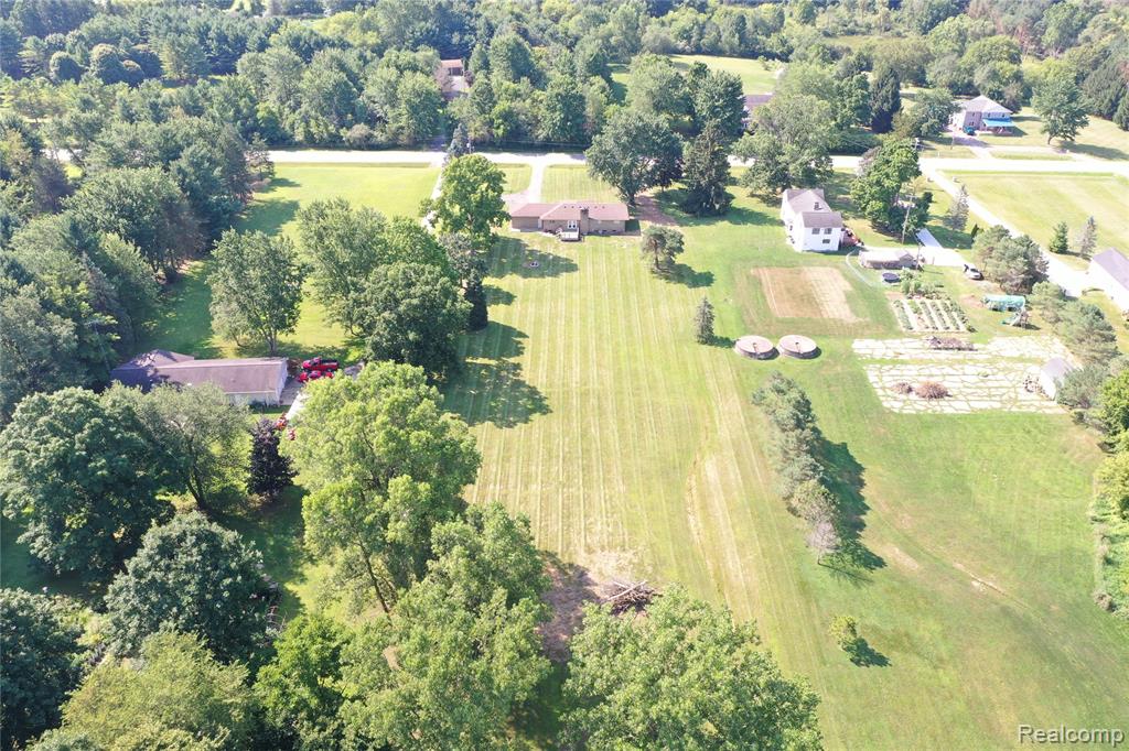11447 Hegel Road, Atlas, MI — Photo 44