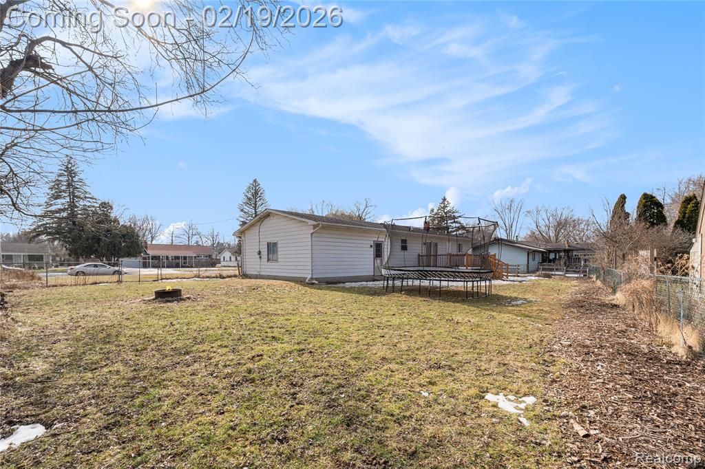 4413 Esta Drive, Flint, MI 48506 — Photo 19