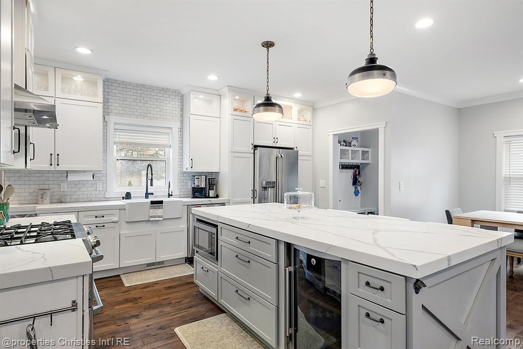 13103 KINGSTON Avenue, Huntington Woods, MI — Photo 21