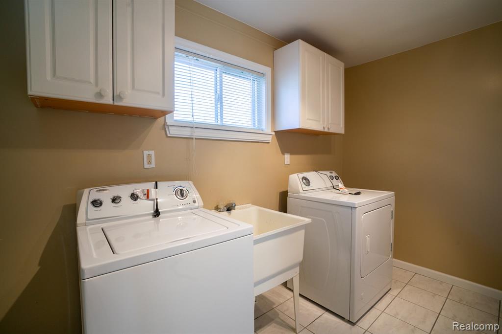 4205 Harding Street, Dearborn Heights, MI 48125 — Photo 21