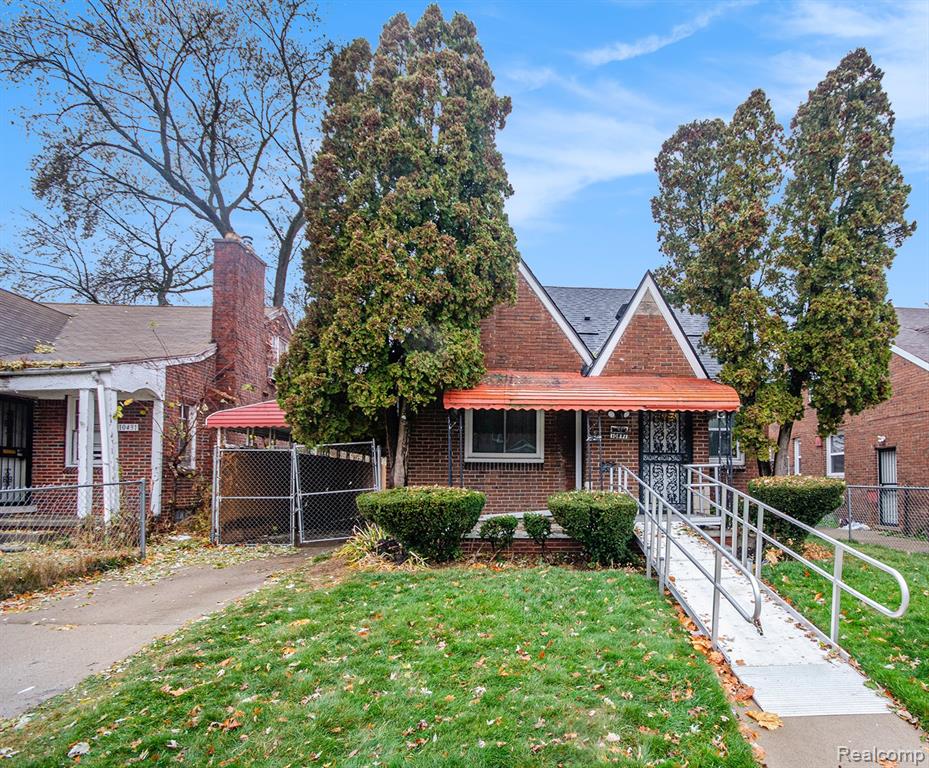 10441 Roxbury Street, Detroit, MI 48224 — front exterior