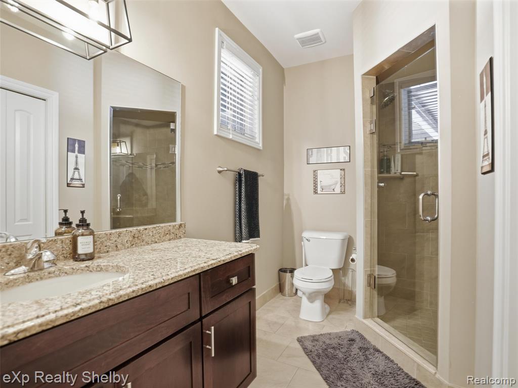6424 Shadydale Drive, Shelby Twp, MI 48316 — Photo 58