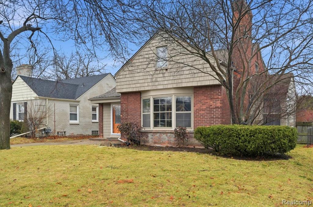 431 Colonial Court, Grosse Pointe Farms, MI 48236 — Photo 3