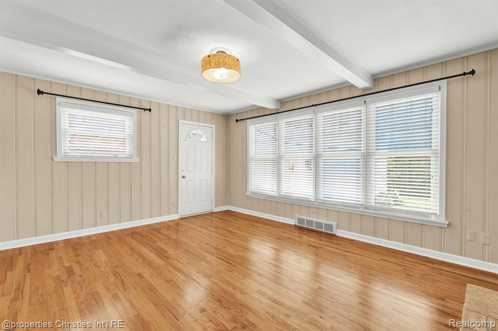 708 S Minerva Avenue, Royal Oak, MI 48067 — Photo 36