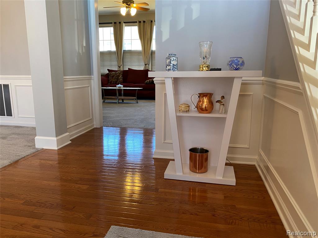 721 Enchantment Drive, Rochester Hills, MI 48307 — Photo 4