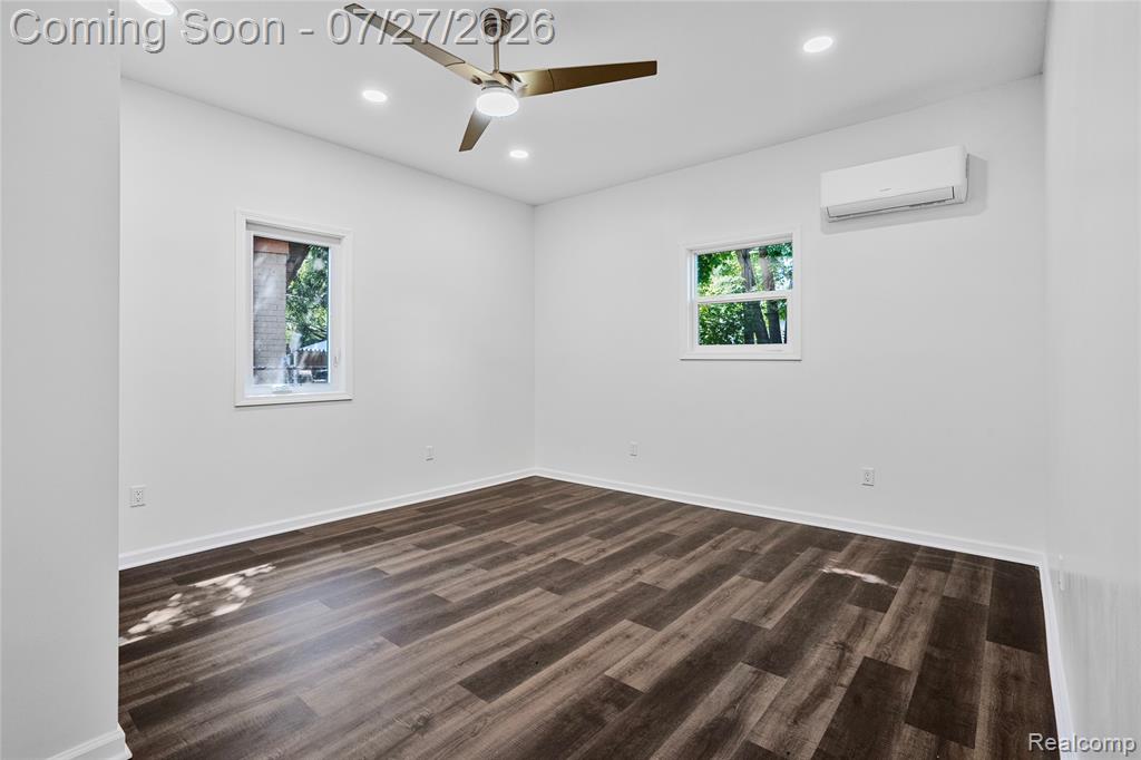 1558 Andrea Street, Ypsilanti, MI 48198 — Photo 23