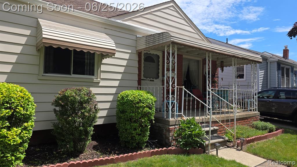 742 Mayflower Avenue, Lincoln Park, MI 48146 — Photo 21
