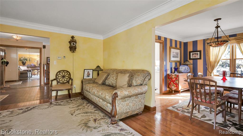 5205 Glengate Road, Rochester, MI 48306 — Photo 5