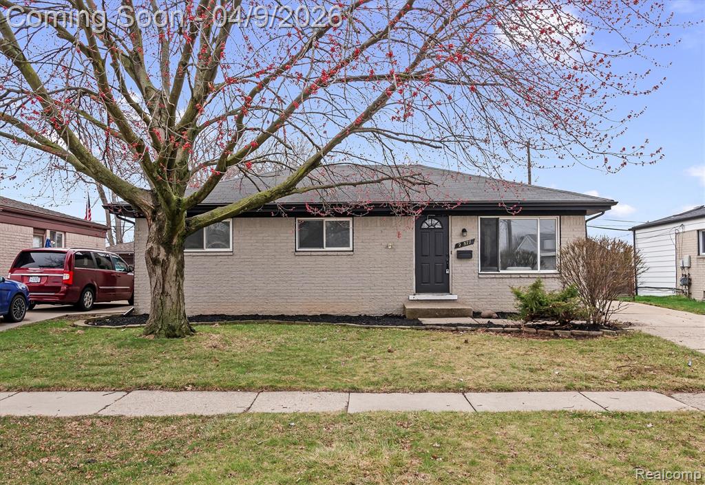 27577 Larry Street, Roseville, MI 48066 — Photo 2