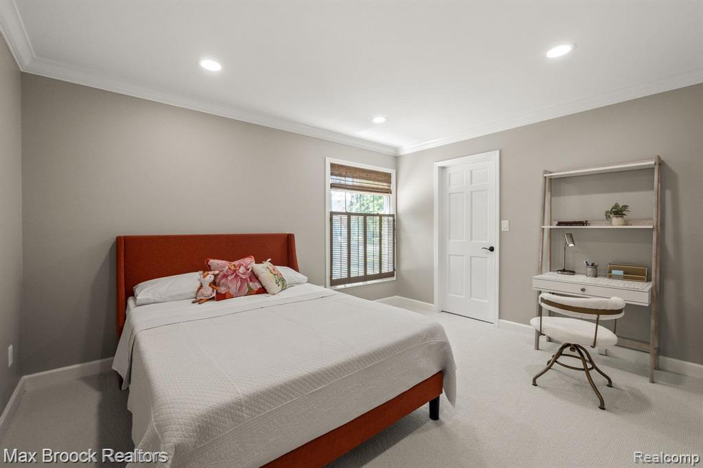 6082 N Shore Drive, West Bloomfield, MI 48324 — Photo 20