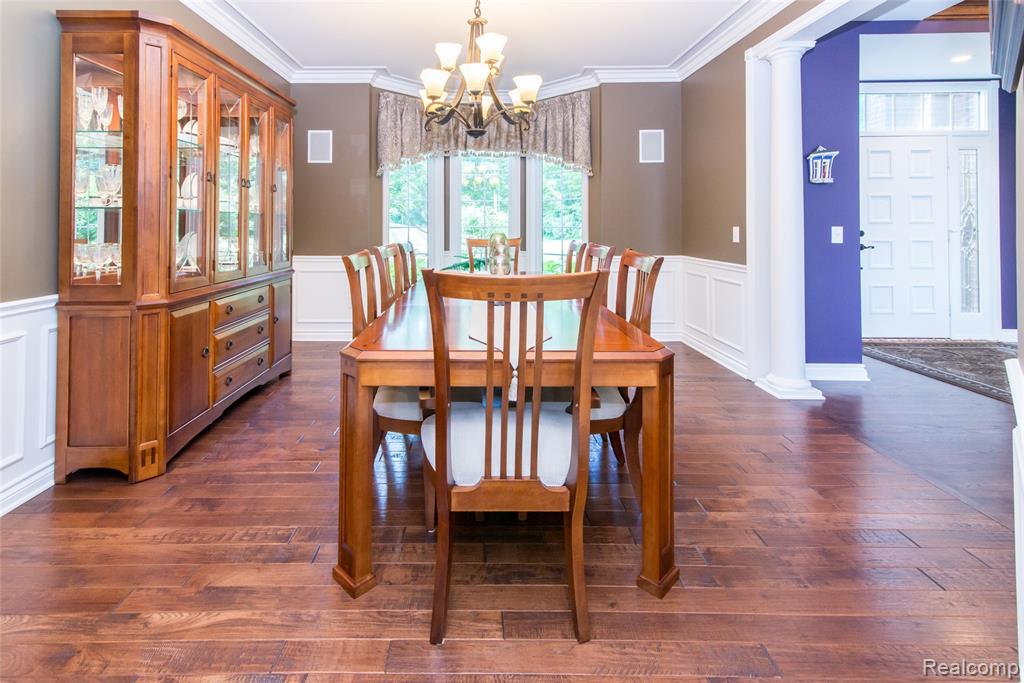 3166 W Beach Lake Drive, Milford, MI, 48380