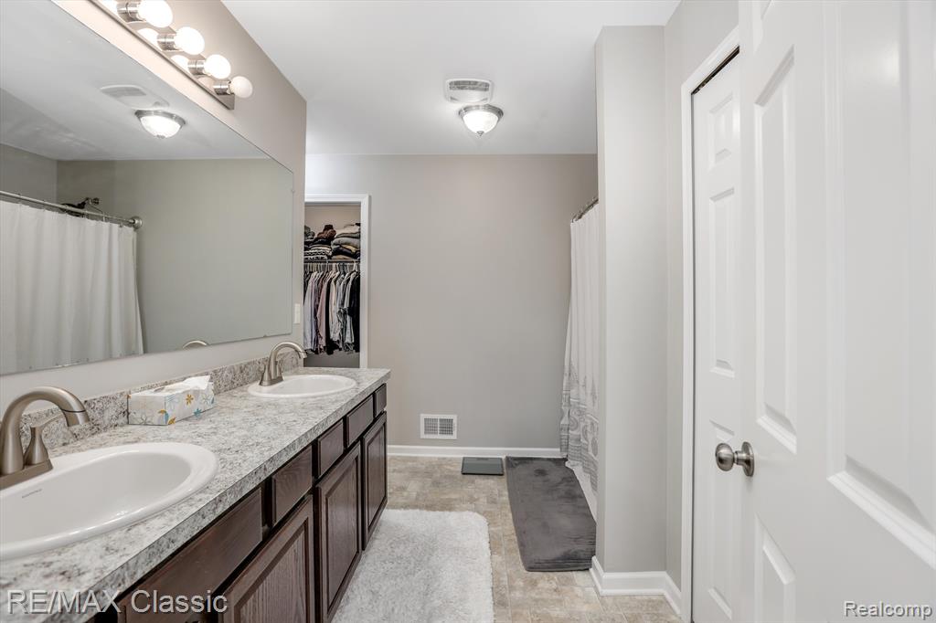 9109 WHITE TAIL, Ypsilanti, MI 48197 — Photo 28