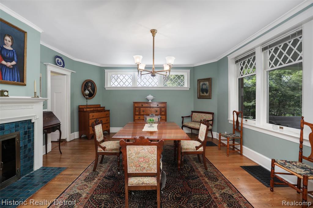 1027 Burns Street, Detroit, MI 48214 — Photo 12