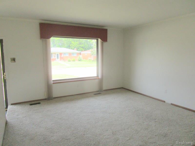 4460 Buckingham, Warren, MI 48092 — Photo 3