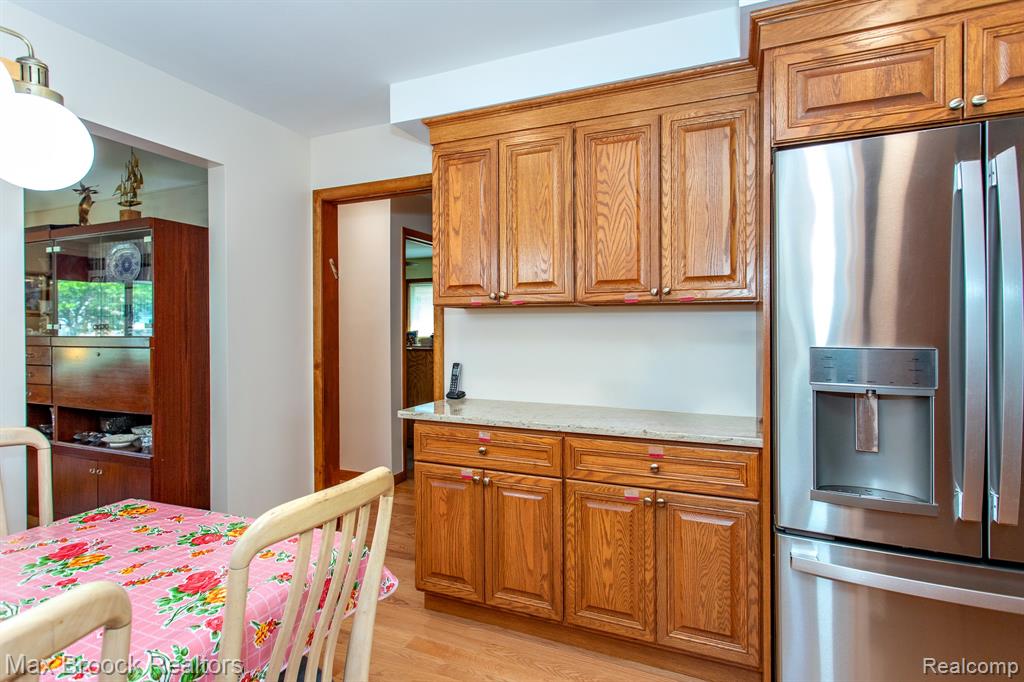 14271 Lincoln Street, Oak Park, MI 48237 — Photo 17