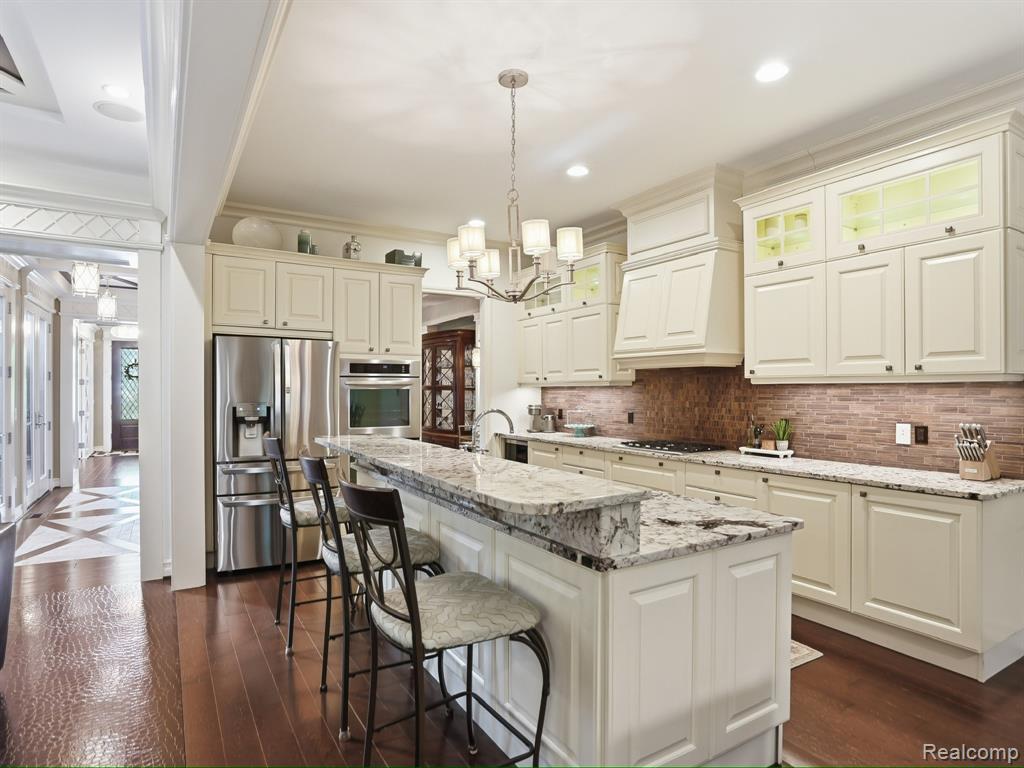 55951 Ashbrooke Drive W, Utica, MI 48316 — Photo 23