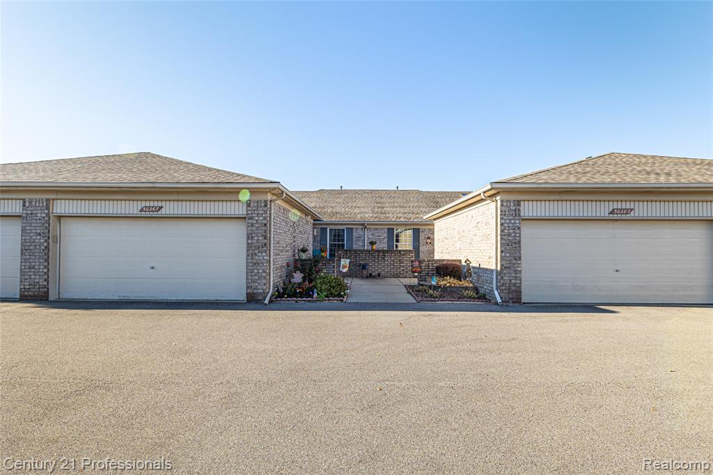 50283 Highpoint Court, Macomb, MI 48044 — front exterior