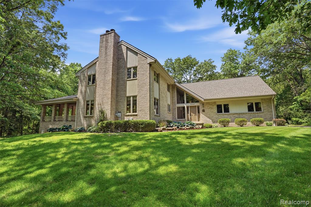 27967 Galien Drive, South Lyon, MI 48178 — Photo 56