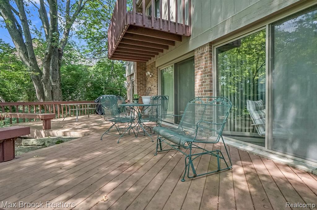 4358 YALE CT, Bloomfield Hills, MI 48302 — Photo 39
