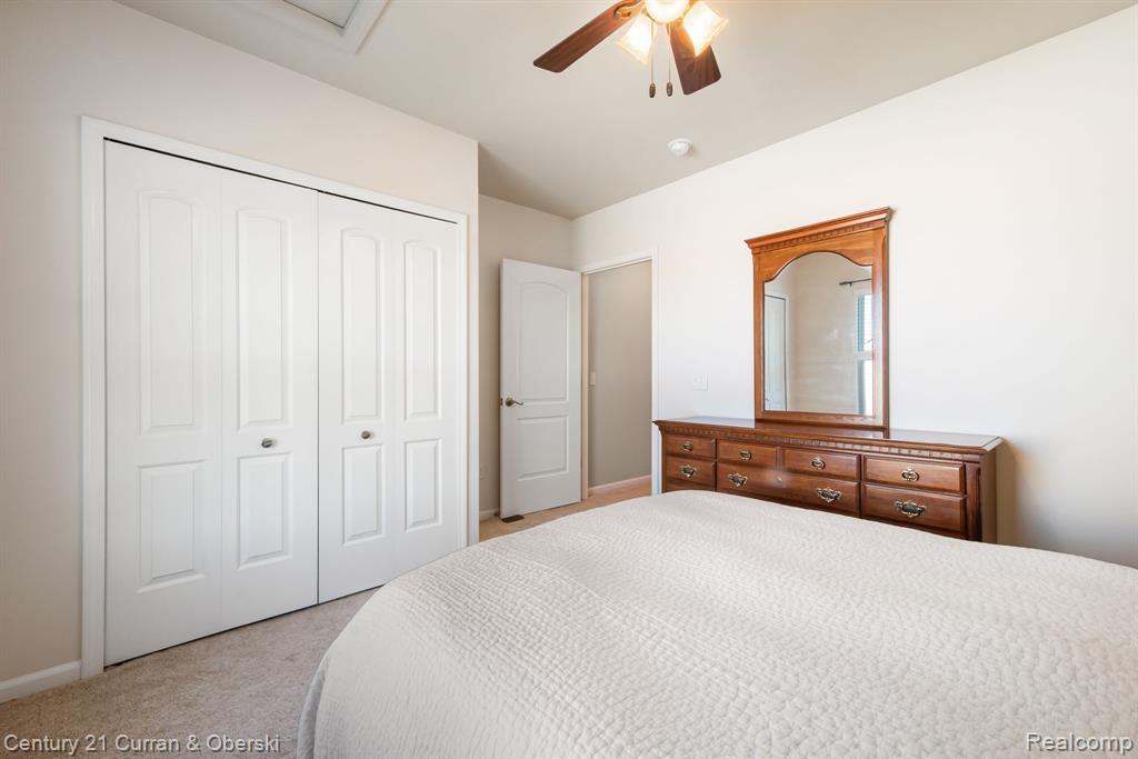 1086 Paddock Drive, South Lyon, MI 48178 — Photo 43