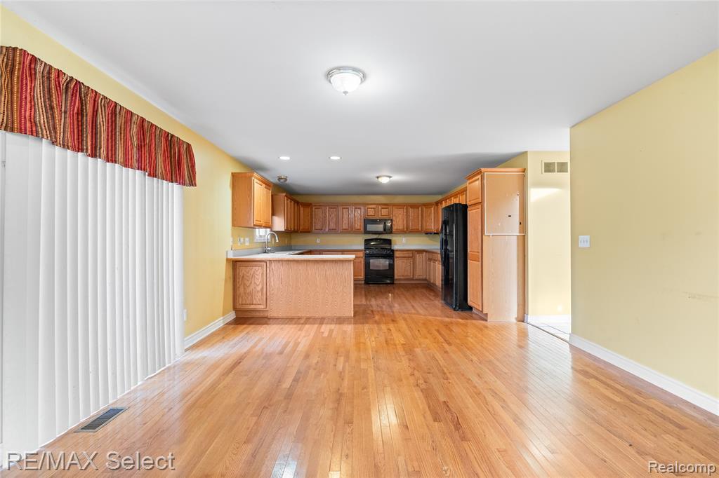 3948 Stoney Ridge Drive, Fort Gratiot, MI 48059 — Photo 25