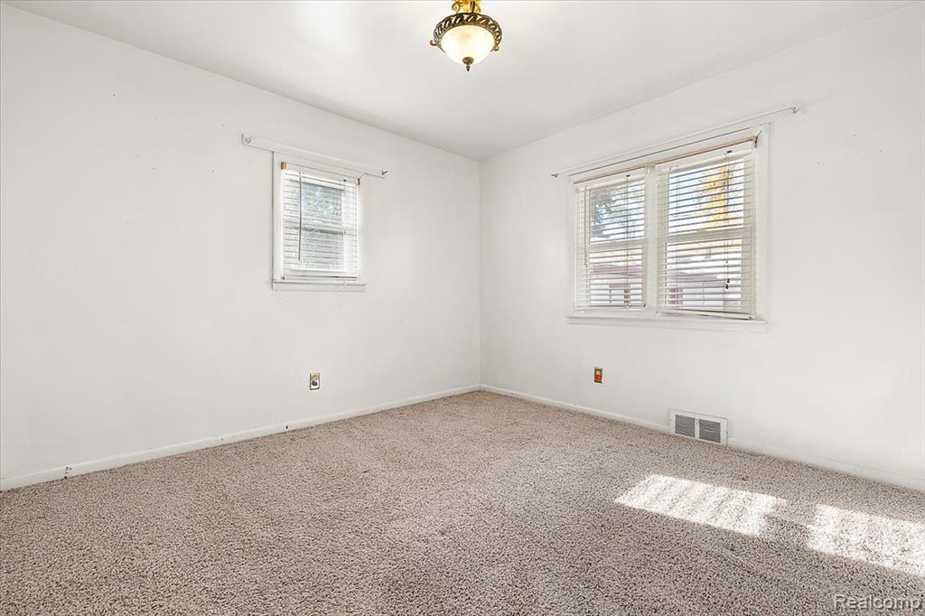 777 Emerson Avenue, Pontiac, MI 48340 — Photo 17