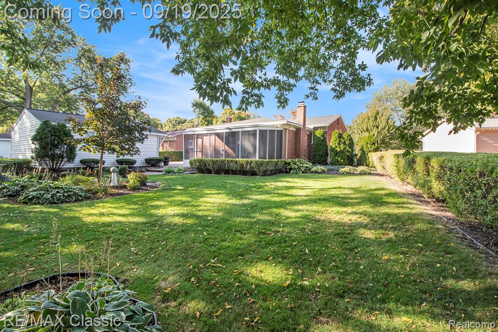 42245 Hammill Lane, Plymouth, MI 48170 — Photo 35