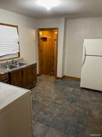 639 S 28th Street, Saginaw, MI 48601 — Photo 3