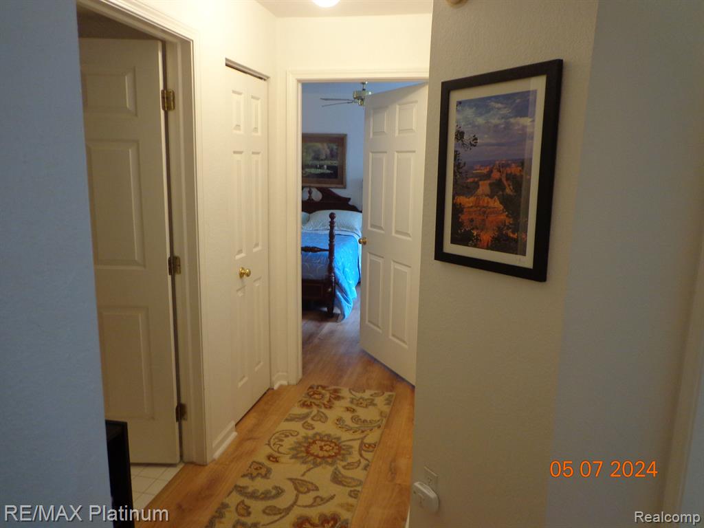 620 CURZON Court, 102, Howell, MI 48843 — Photo 15