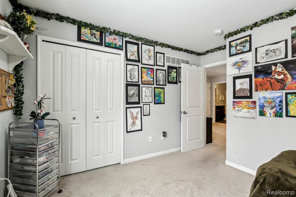 945 RIVER ROCK Drive, Holly, MI 48442 — Photo 24