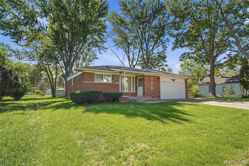 11966 Belmont Avenue, Warren, MI 48089