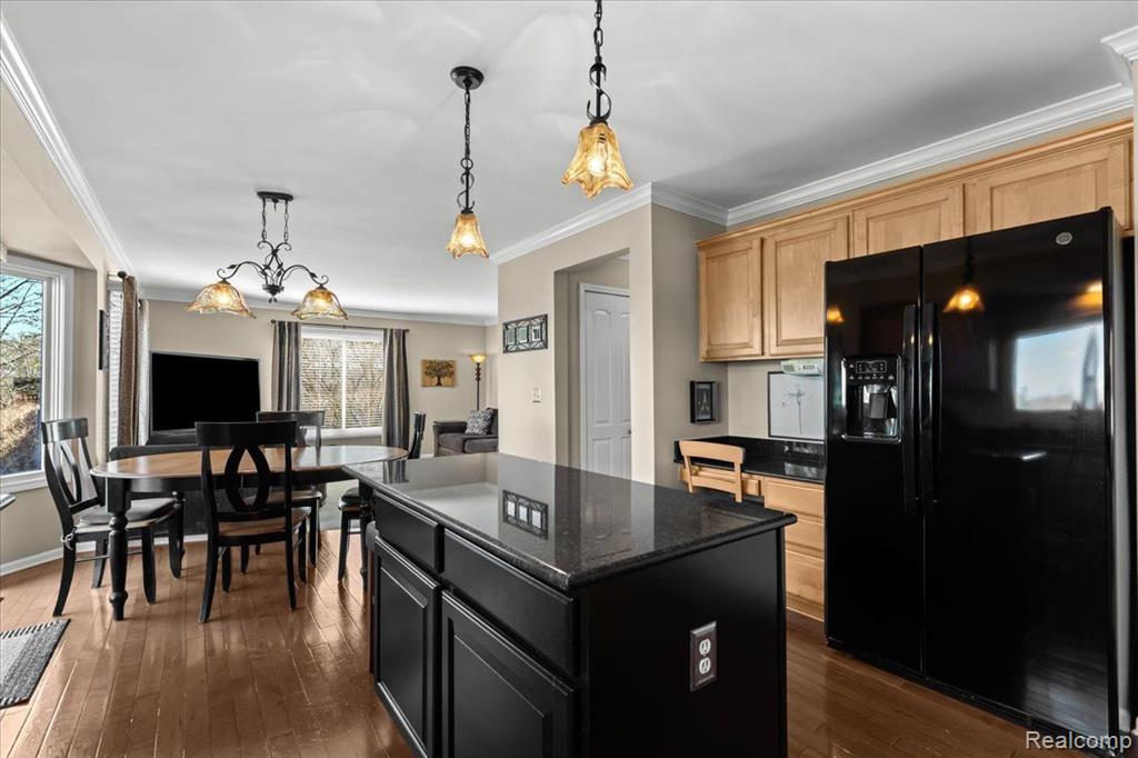 57322 HIDDEN TIMBERS Drive, South Lyon, MI 48178 — Photo 14
