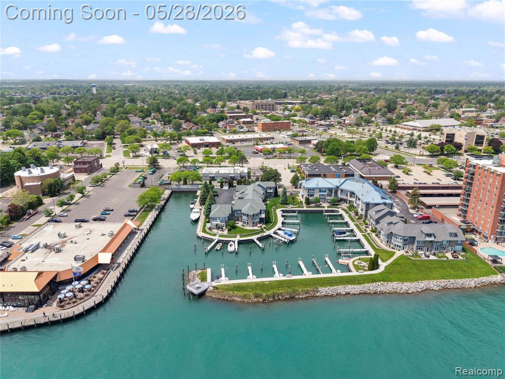 31 Kreger Drive, Wyandotte, MI 48192 — Photo 2