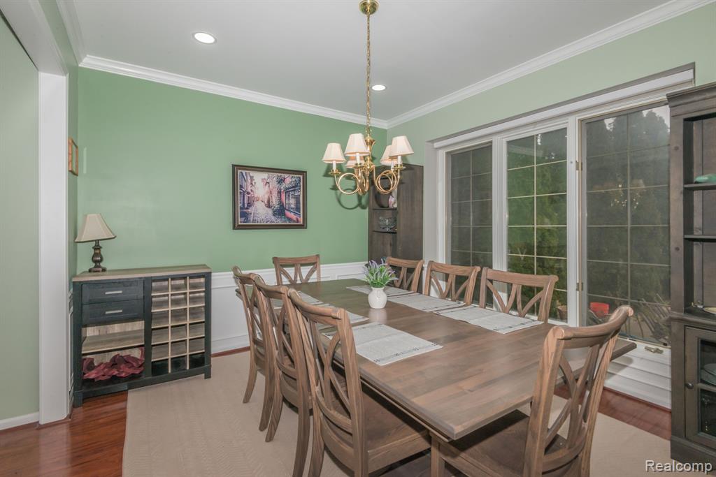 46009 WINDRIDGE Lane, Canton, MI 48188 — Photo 16