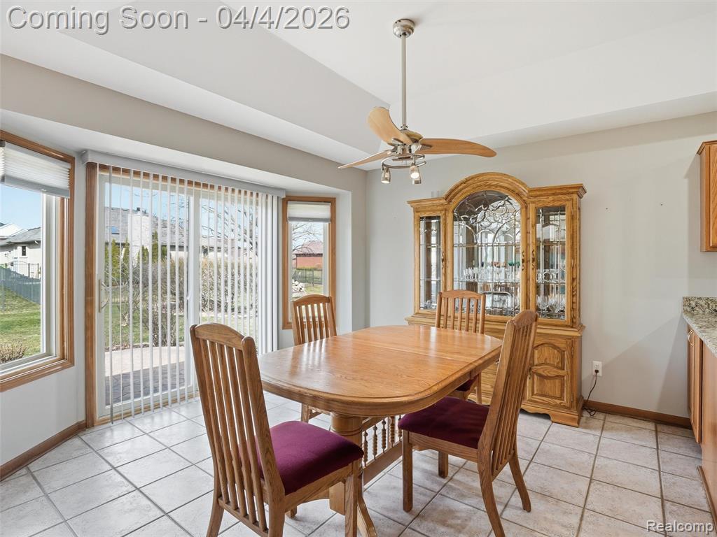 51605 Shadywood Drive, Macomb, MI 48042 — Photo 5