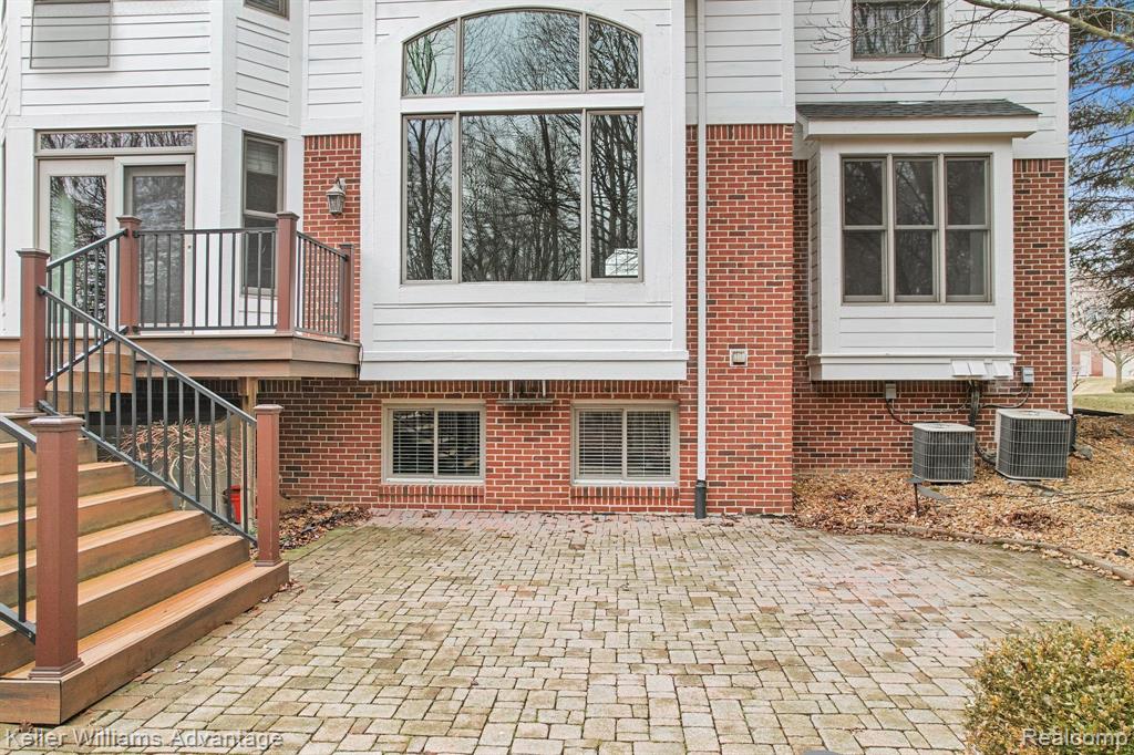 47232 MERION Circle, Northville, MI 48168 — Photo 73
