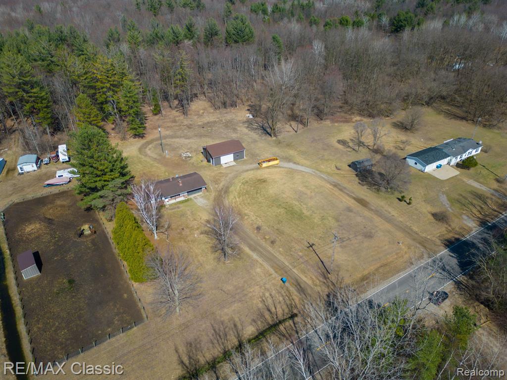4650 Waltan Road, Vassar, MI 48768 — Photo 22