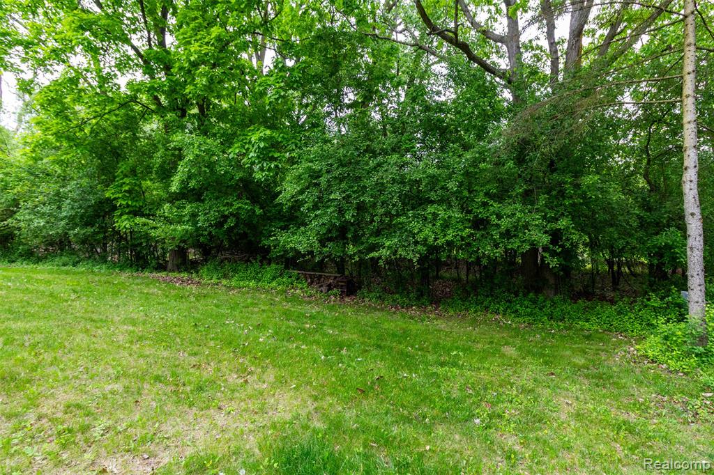 5423 HAUSER Way, West Bloomfield, MI 48323 — Photo 50
