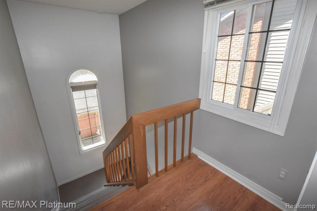900 RIDGE, Brighton, MI 48116 — Photo 28