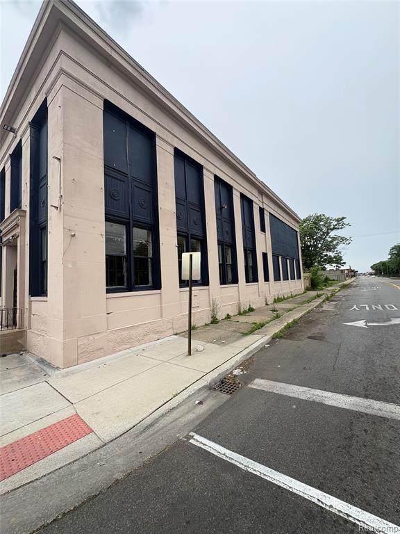 9137 Linwood Street - Photo 4