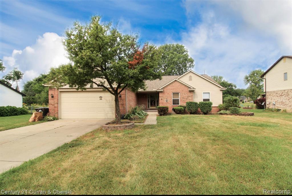 14777 Cavell Street, Livonia, MI 48154
