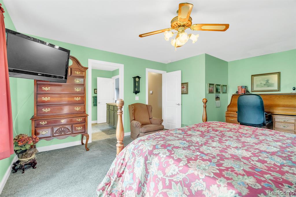2610 Strawberry Lane, Port Huron, MI 48060 — Photo 33