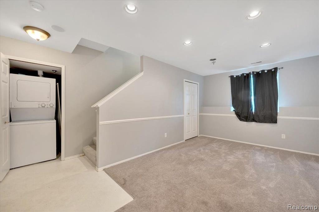 101 EMERALD CHASE Drive, Lake Orion, MI 48362 — Photo 14