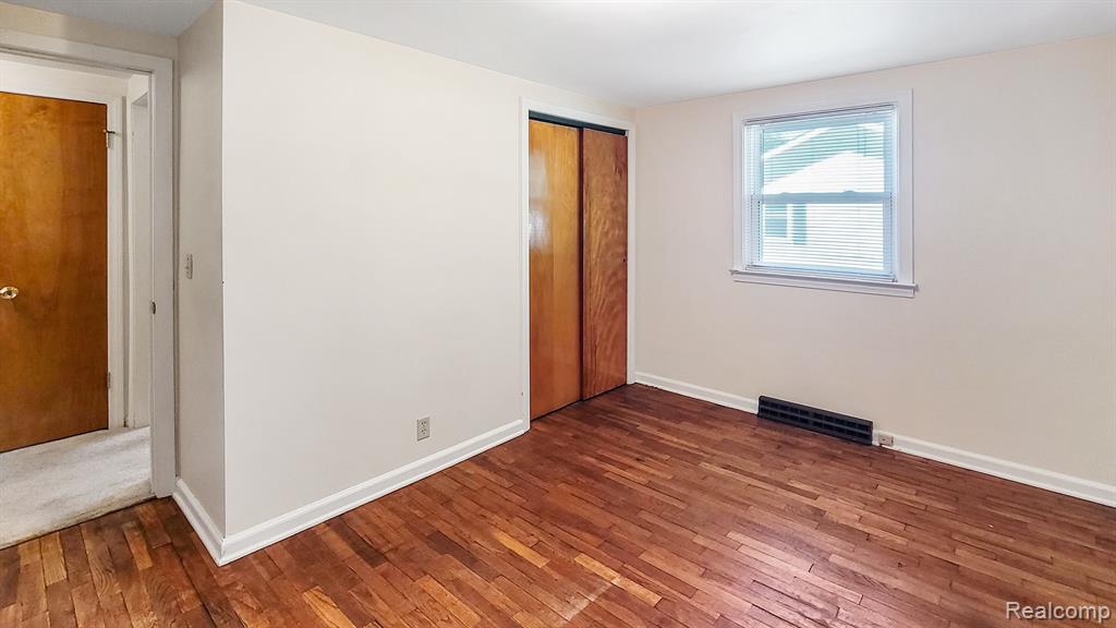 10494 S GRAHAM Road, St. Charles, MI 48655 — Photo 11