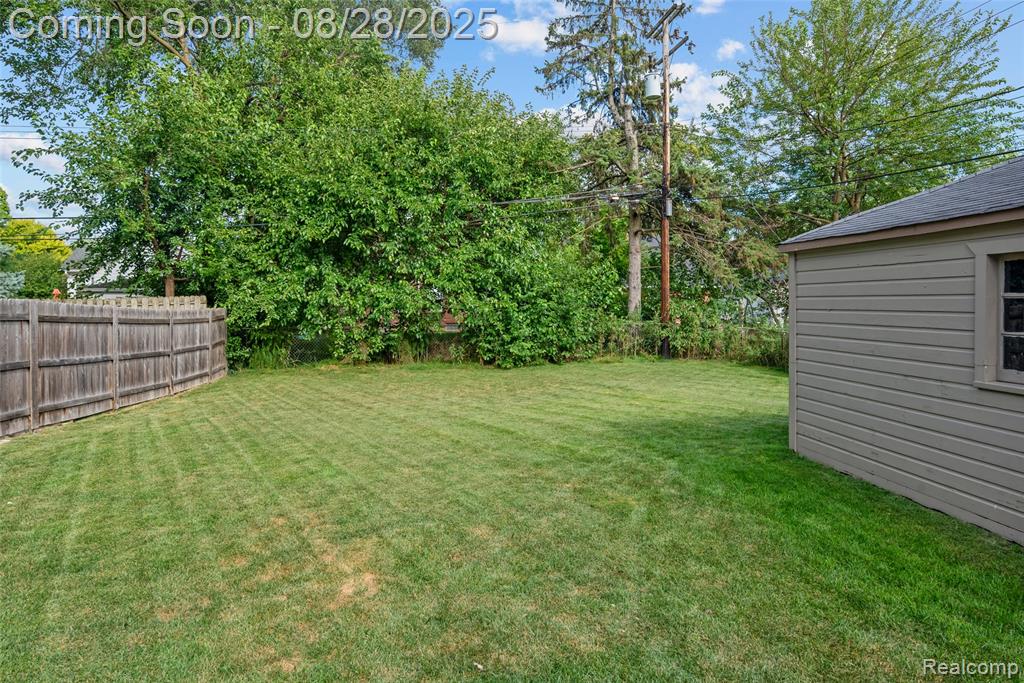 727 S Vermont Avenue, Royal Oak, MI 48067 — Photo 34