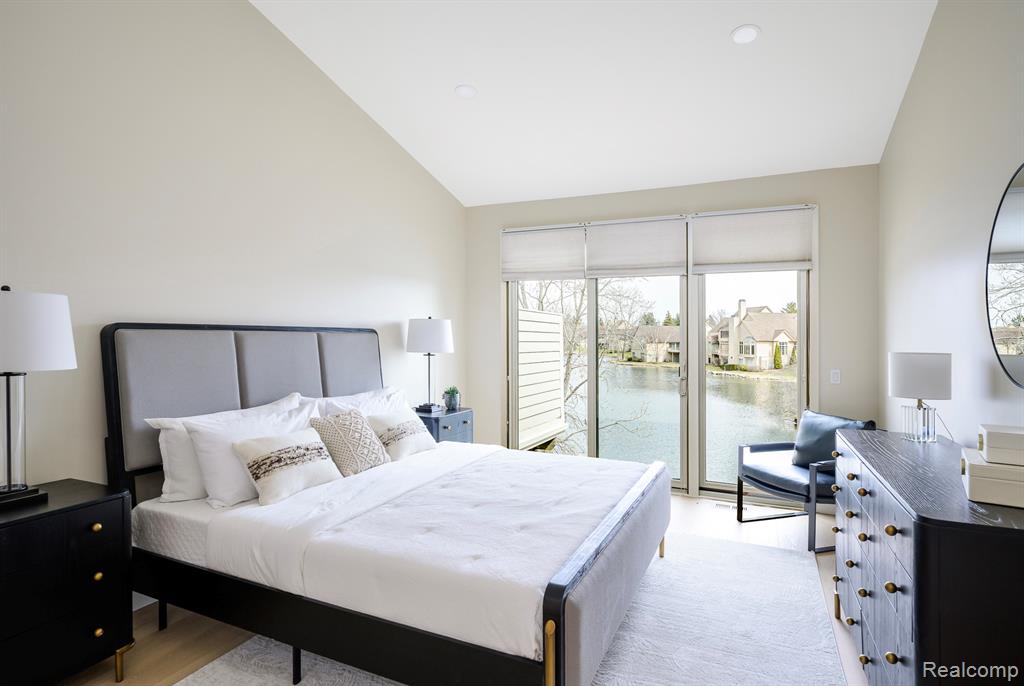 479 Newburne Pointe, Bloomfield Hills, MI 48304 — Photo 11