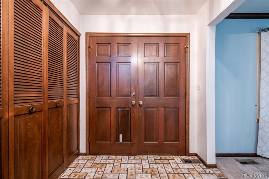 8911 W Gates Street, Bruce, MI 48065 — Photo 9