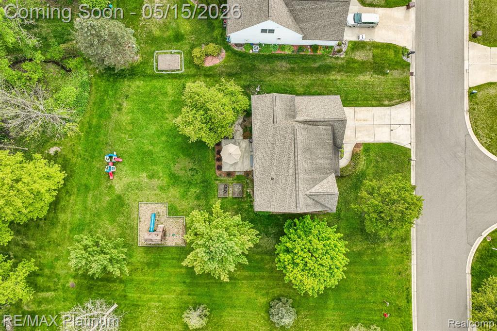 2584 Birchwood Drive, Howell, MI 48855 — Photo 40