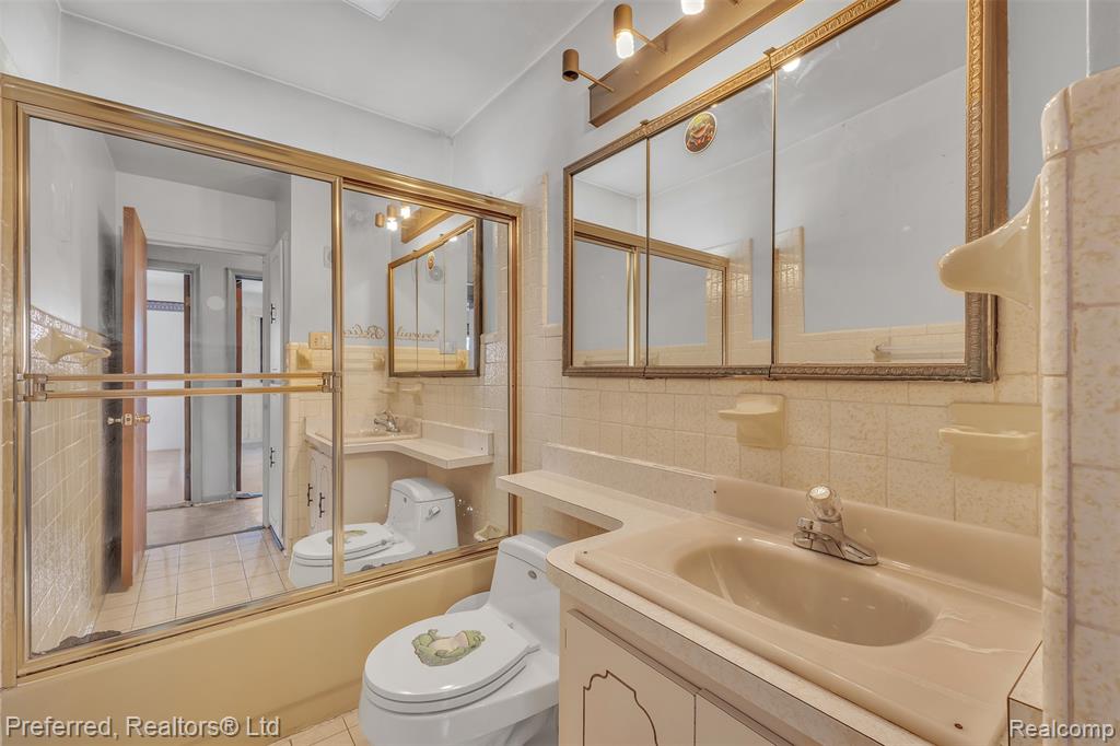 7302 Nightingale Street, Dearborn Heights, MI 48127 — Photo 12