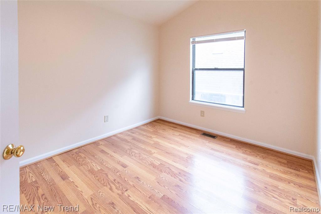2521 Country Village Court, Ann Arbor, MI 48103 — Photo 26